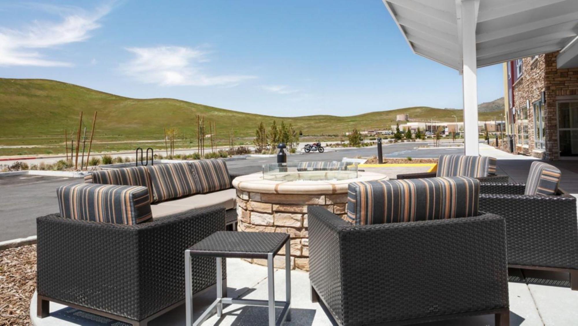 Towneplace Suites By Marriott Tehachapi Eksteriør bilde